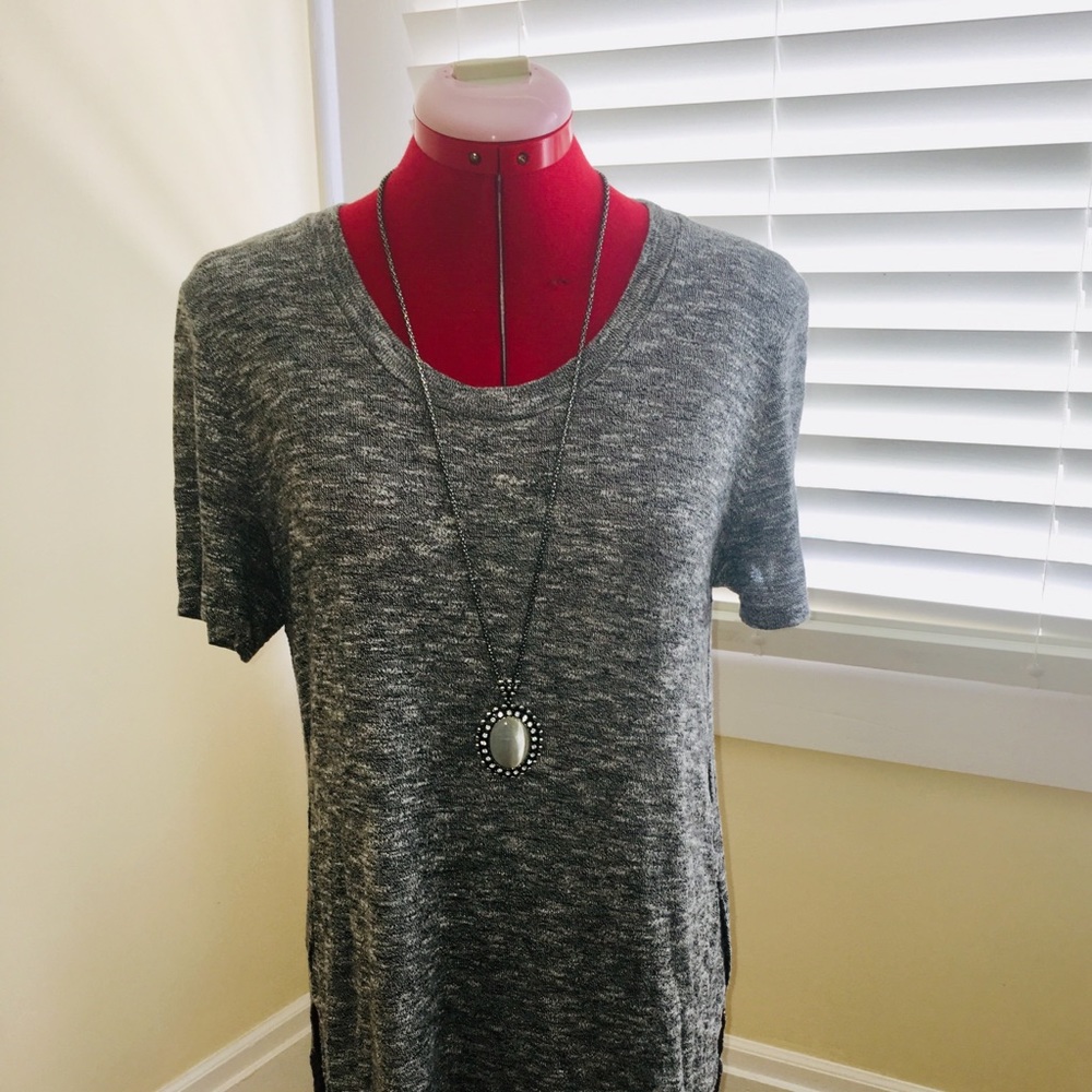 Gray/White Cute Tunic • M